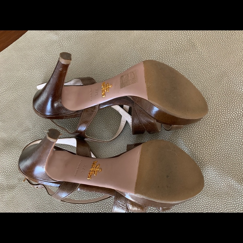 Prada shoes - Picture 3 of 8